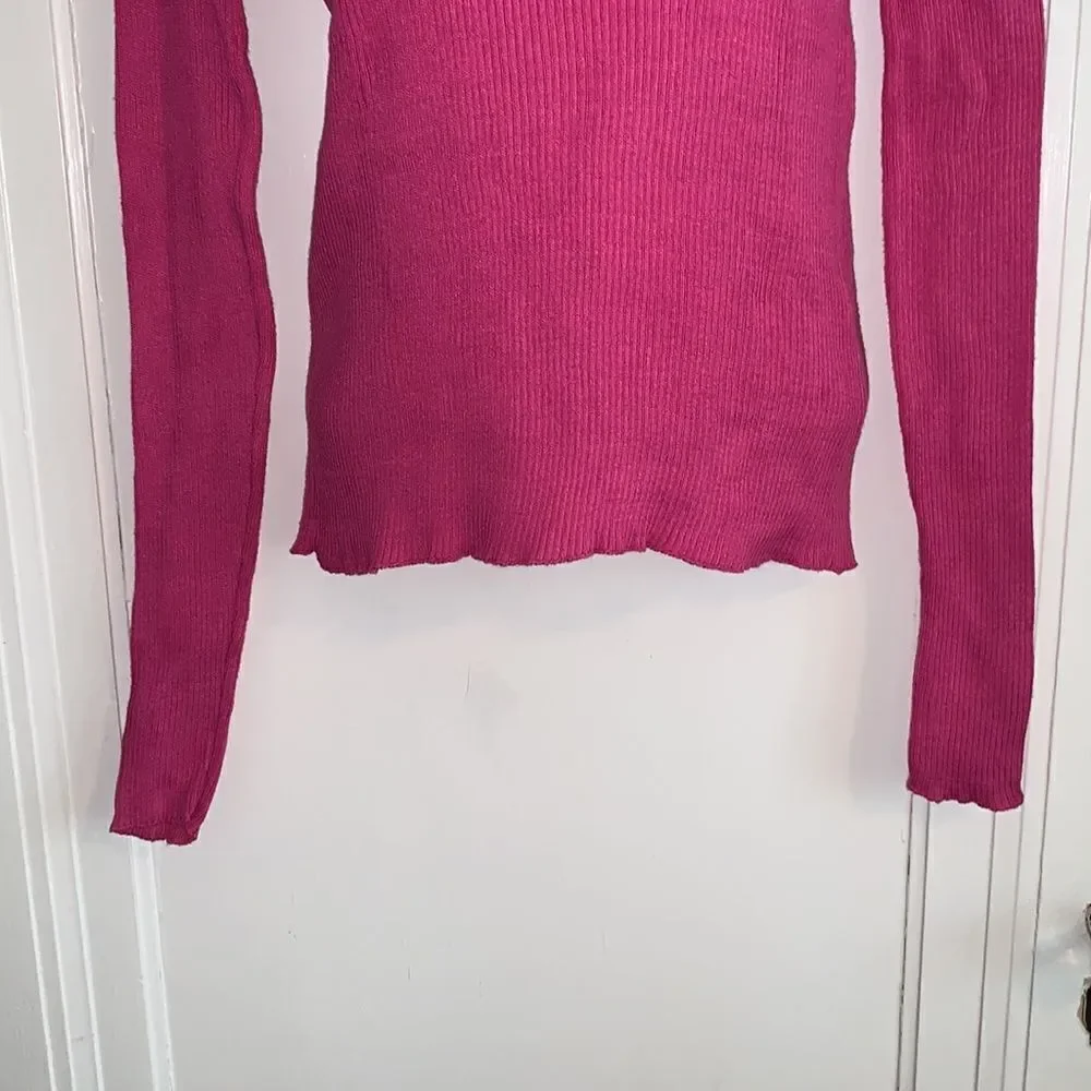 ‎Vtg 80s Pierre Cardin magenta ribbed turtleneck